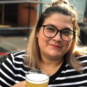 Meet your Posher, Laurie